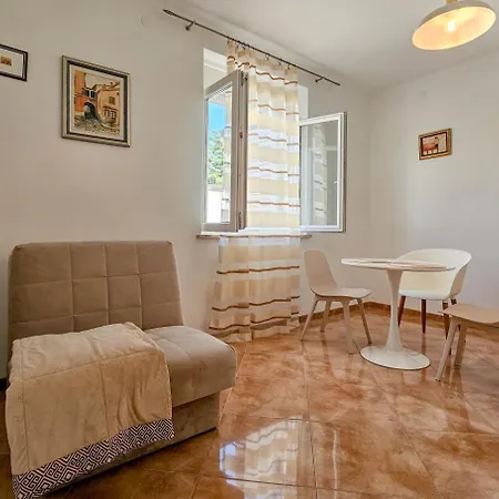 Appartement Viviana Brown