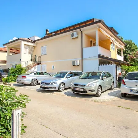 Apartament Viviana Brown *