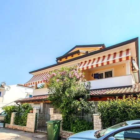 Viviana Brown Novigrad Istria