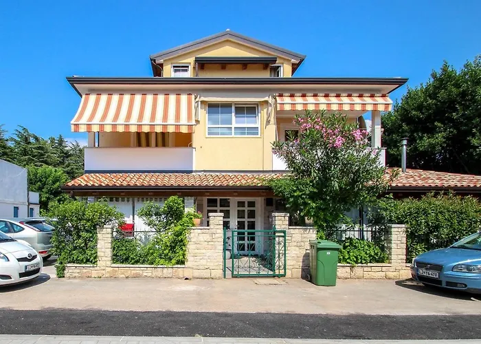 Viviana Brown Appartement *